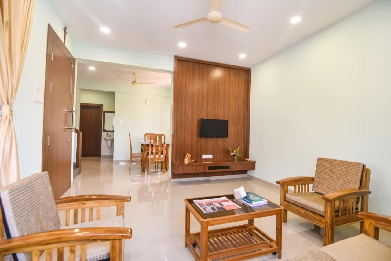 Jv 3Bhk Villa 罗纳瓦拉 外观 照片